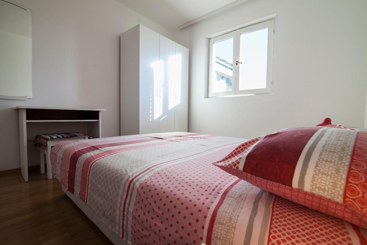 Apartments Radic Bol Eksteriør bilde