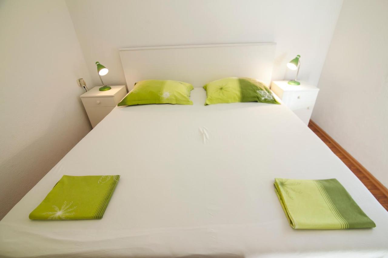 Apartments Radic Bol Eksteriør bilde
