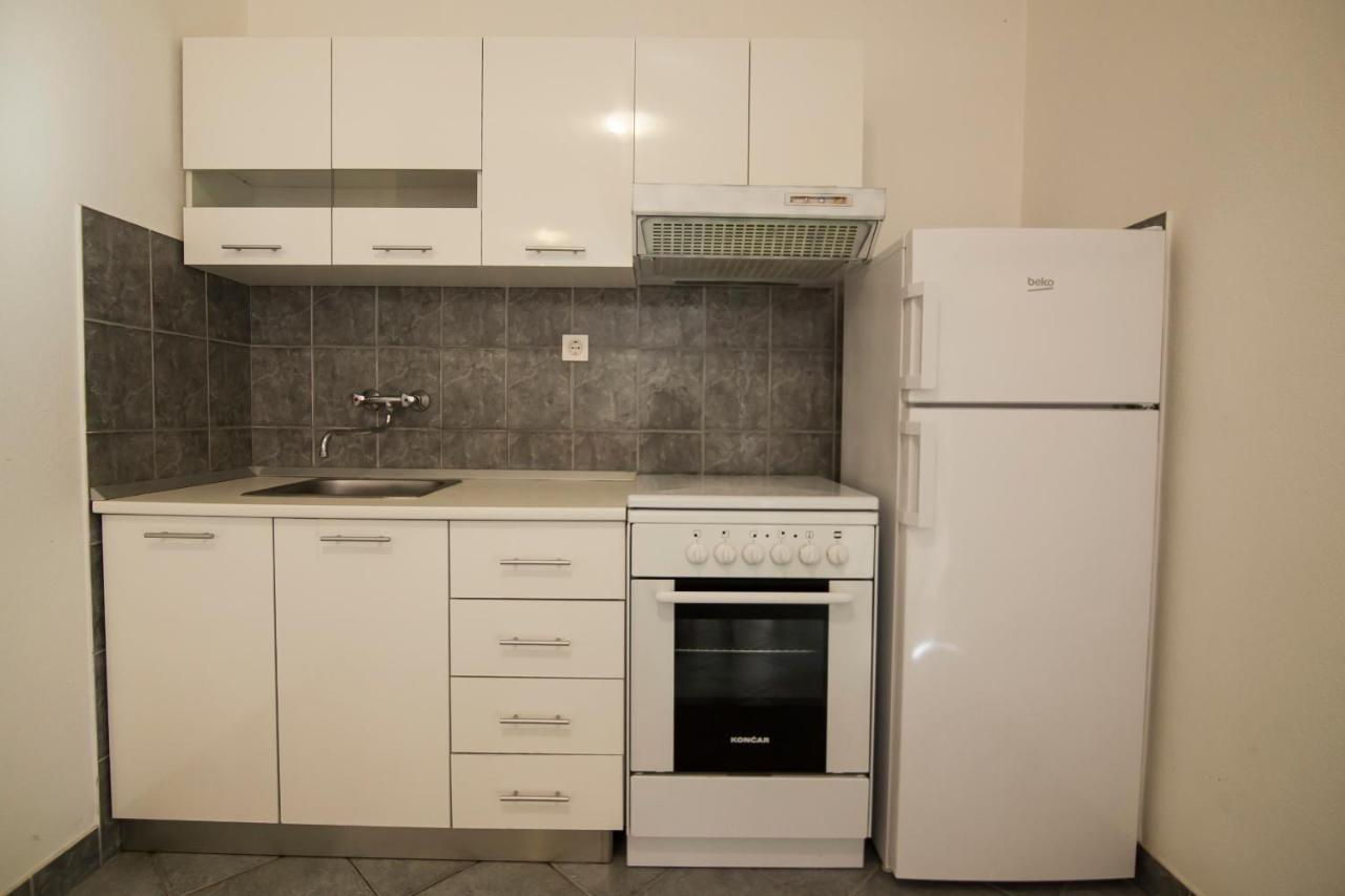 Apartments Radic Bol Eksteriør bilde